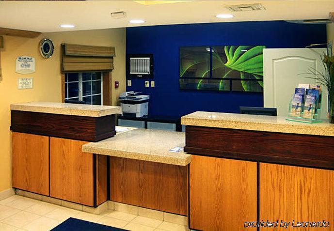 Fairfield Inn And Suites By Marriott Cincinnati Eastgate Interior foto