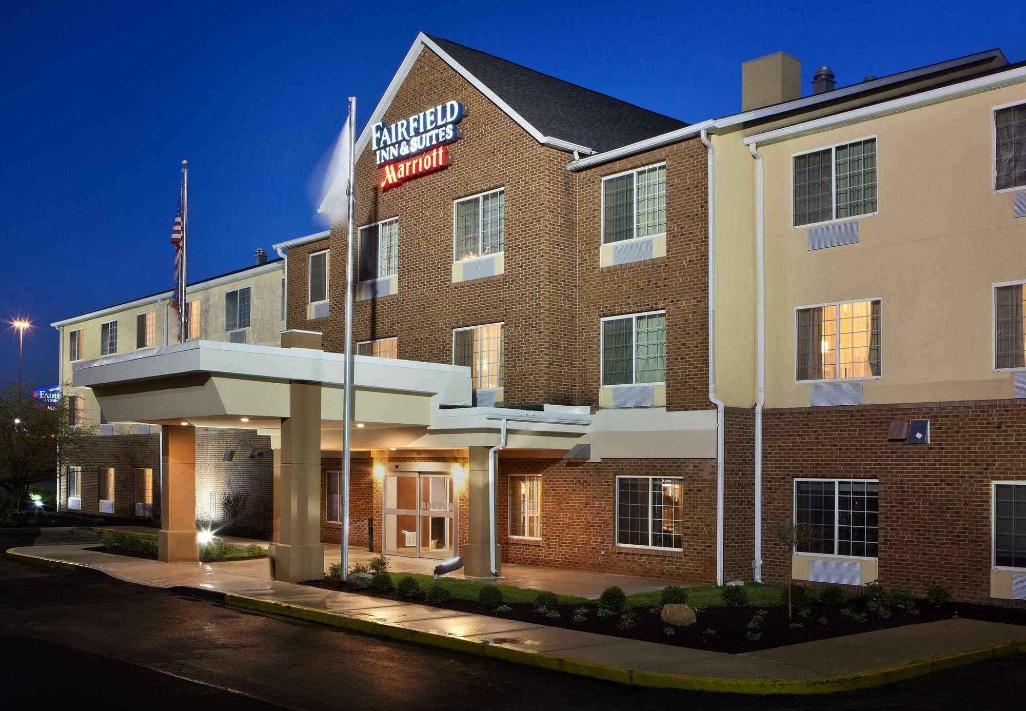 Fairfield Inn And Suites By Marriott Cincinnati Eastgate Exterior foto